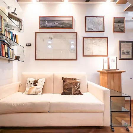 Charming Apartment In The Navigli District - 4 People-3